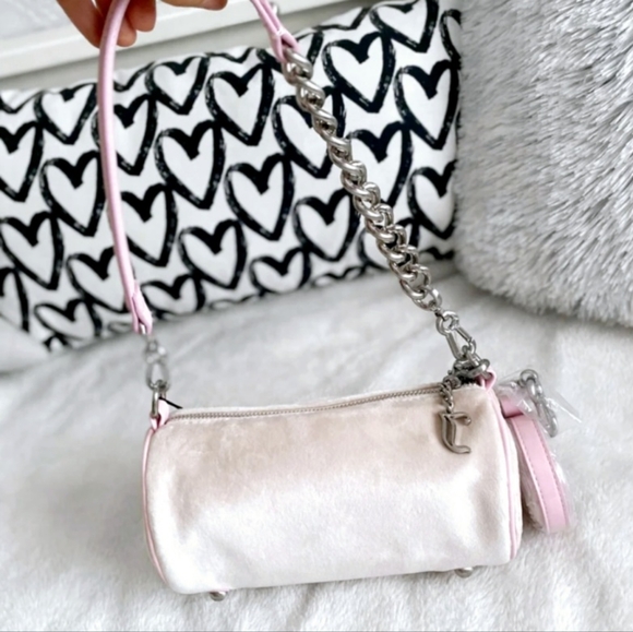 SOLD - AUTHENTIC Juicy Couture - Picture 3 of 7